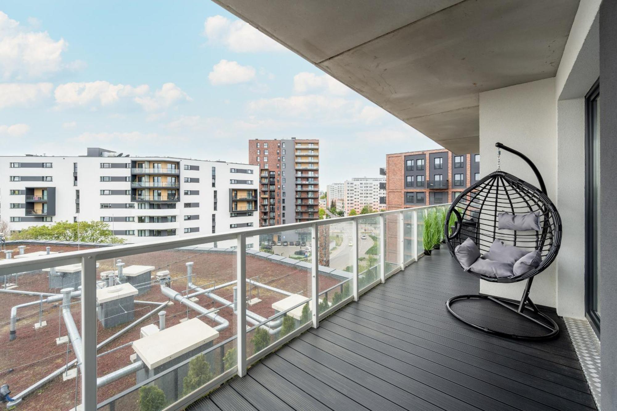 Luksusowy Apartament Z 3 Sypialniami, Klimatyzacja, Parkingiem I Biurkiem We Wroclawiu By Renters Prestige Exterior photo
